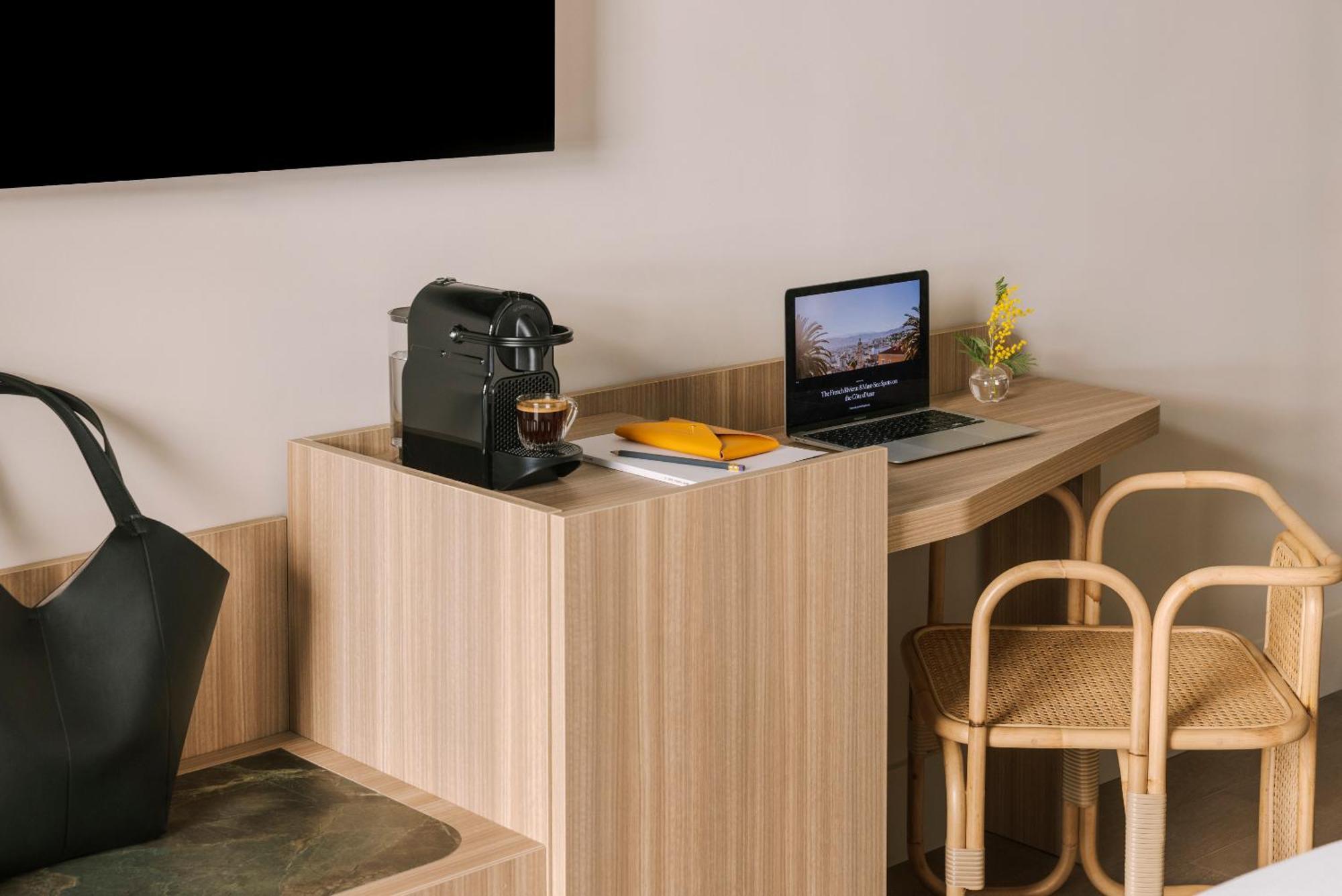 Hotel Yelo Mozart Powered By Sonder Nice Pokoj fotografie